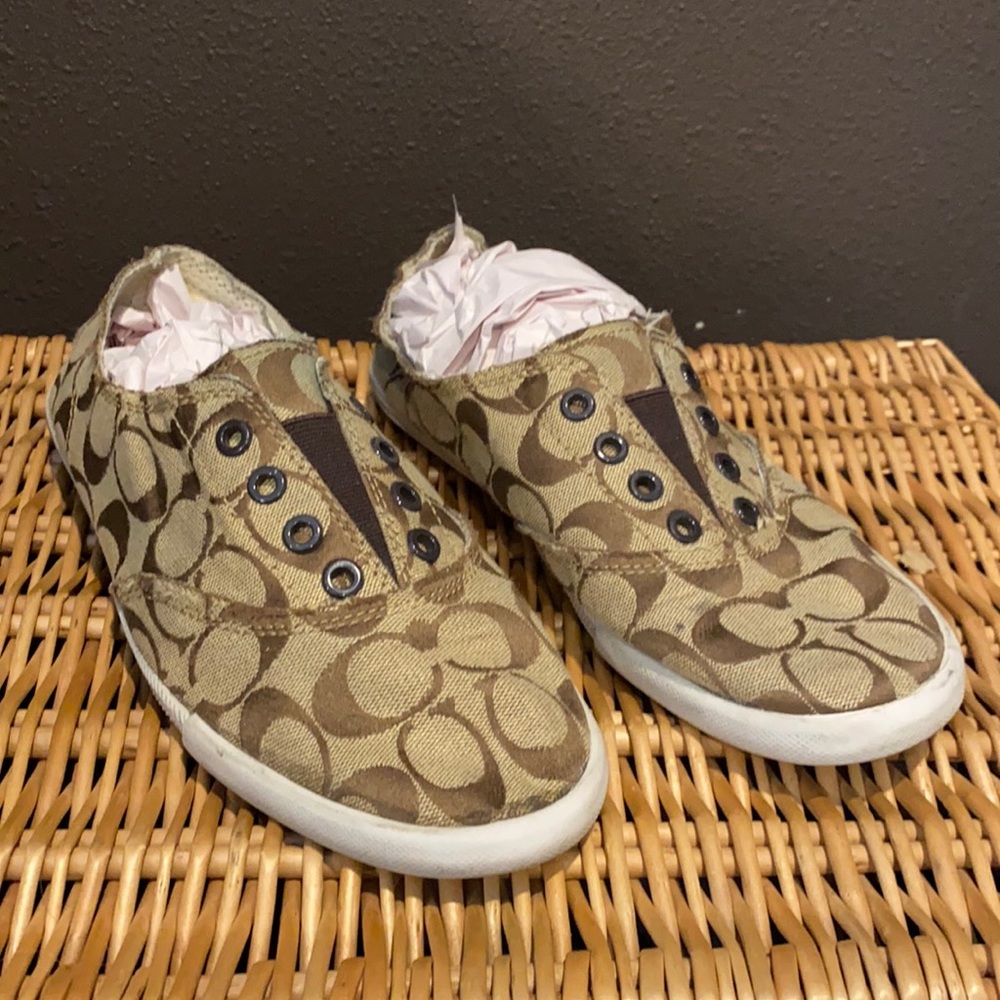 Coach Tennis Shoes 8.5